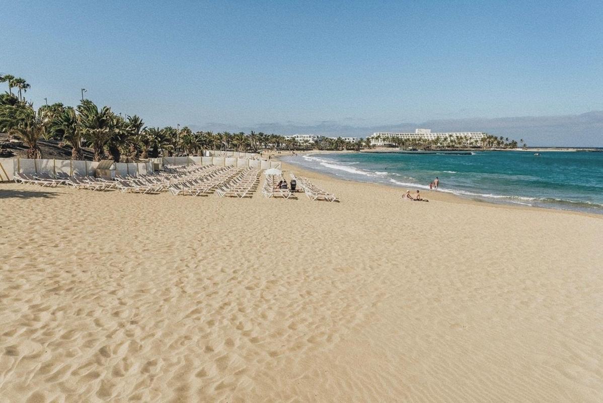 Lanzarote Beach Apartments, Casa Ona Costa Teguise Bagian luar foto