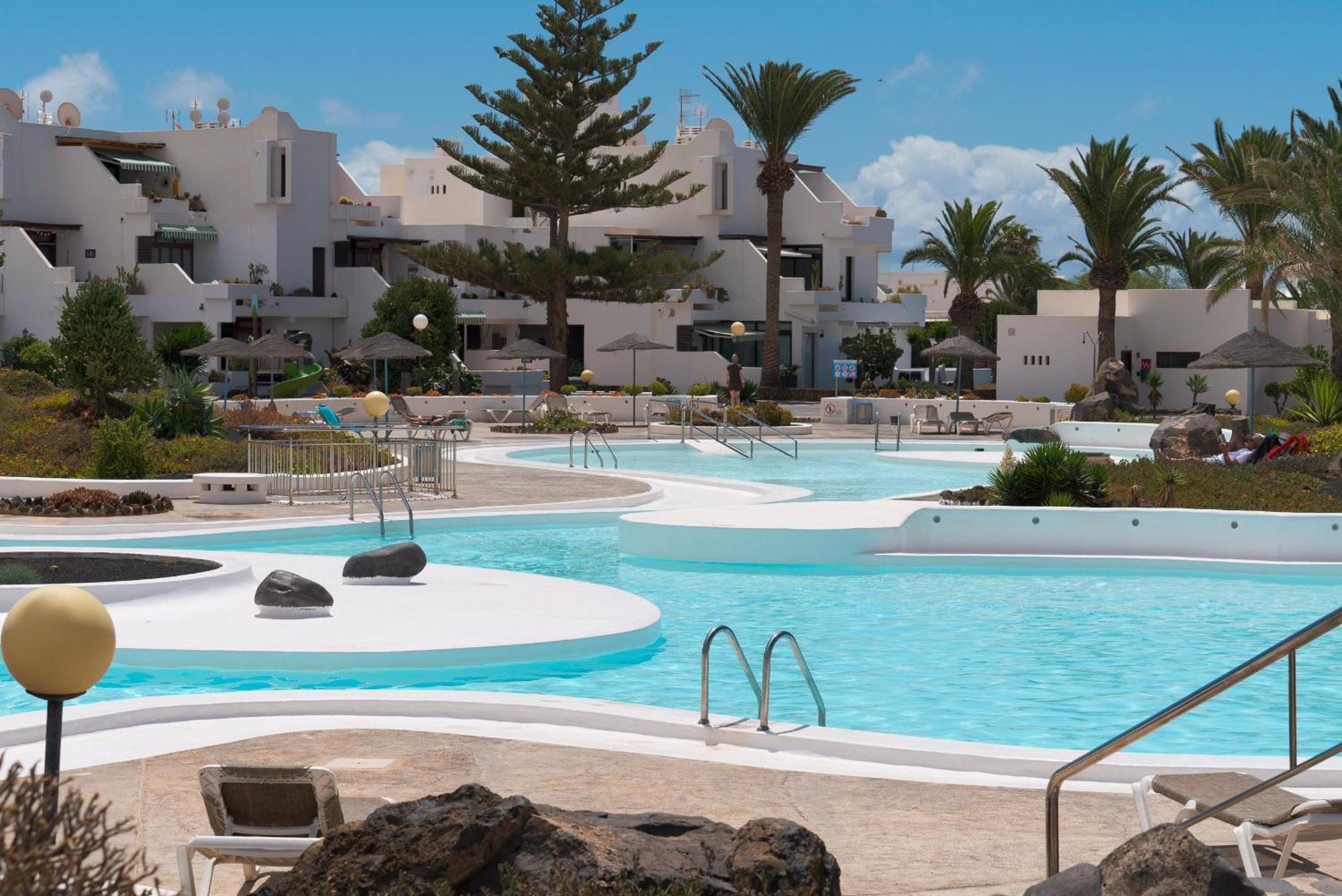 Lanzarote Beach Apartments, Casa Ona Costa Teguise Bagian luar foto