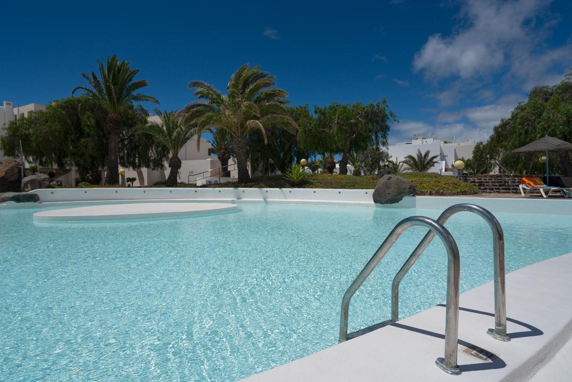 Lanzarote Beach Apartments, Casa Ona Costa Teguise Bagian luar foto